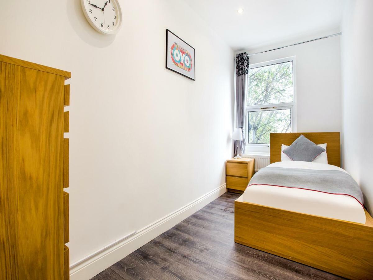 The Broadway Hotel - London Heathrow Σάουθχολ Εξωτερικό φωτογραφία